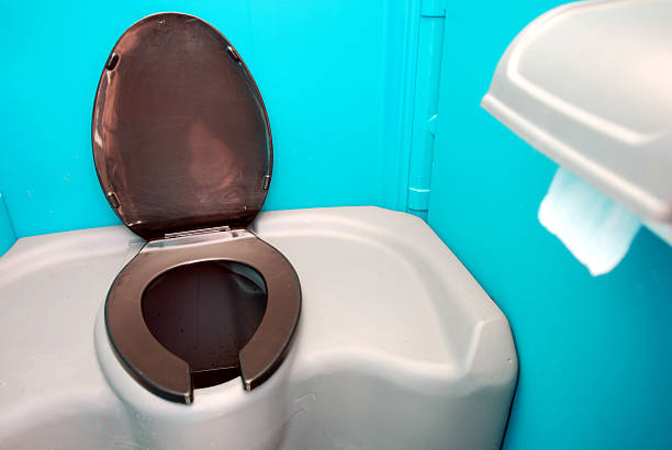 Best Luxury portable toilet rental  in Monte Alto, TX