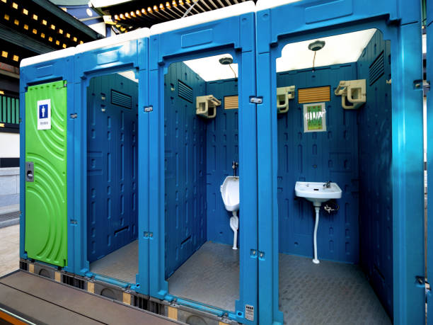 Best Portable restroom trailer rental  in Monte Alto, TX